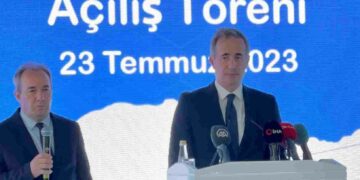 Ο  Στάθης Κωνσταντινίδης στα εγκαίνια της νέας τουρκικής συνοριακής πύλης στο σημείο Καστανιές-Pazarkule