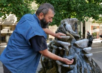 Δήμος Γρεβενών: Όλη η μαγεία της Πίνδου σε ένα συντριβάνι! (Βίντεο+Φωτογραφίες)