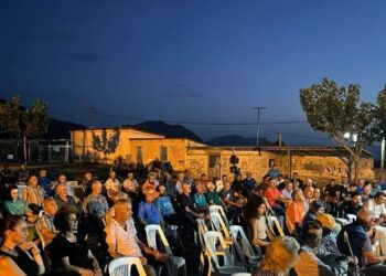 Τα παράπονα στον Δήμαρχο, στο Πλατανόρευμα Σερβίων