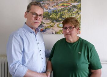 Ελπίδα Τσεπραηλίδου και Παναγιώτης Εμμ. Στεφάνου με το Λάζαρο Μαλούτα