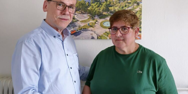 Ελπίδα Τσεπραηλίδου και Παναγιώτης Εμμ. Στεφάνου με το Λάζαρο Μαλούτα