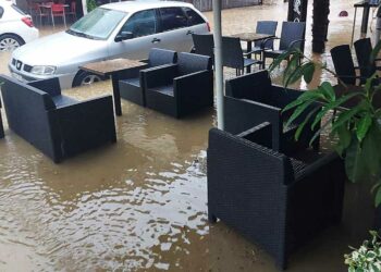 Τσοτύλι: Πλημμύρες από την ξαφνική νεροποντή