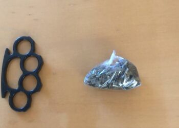 Φλώρινα: Συνελήφθη 36χρονος με κάνναβη και σιδερογροθιά