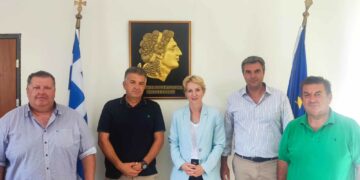 Συνάντηση εργασίας του Θεματικού Αντιπεριφερειάρχη Θωμά Μάνου με την Υφυπουργό Περιβάλλοντος και Ενέργειας