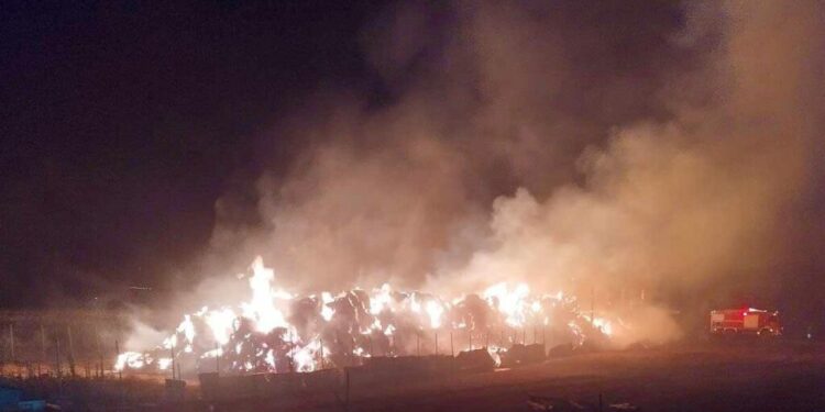 Καστοριά: Κάηκε κτηνοτροφική μονάδα από πτώση κεραυνού στην Μεσοποταμία