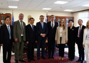 Επίσκεψη Στάθη Κωνσταντινίδη στην Κοζάνη με αντιπροσωπεία του Οικονομικού και Κοινωνικού Συμβουλίου της Κίνας