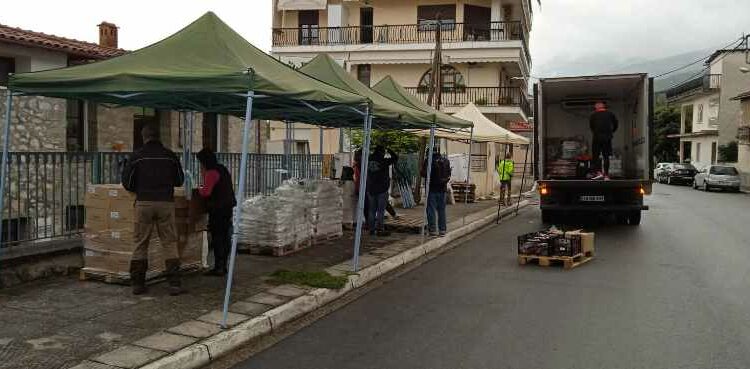 Με επιτυχία πραγματοποιήθηκε η 17η διανομή τροφίμων στα Σέρβια στο πλαίσιο του προγράμματος ΤΕΒΑ