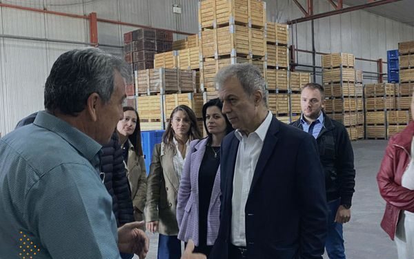 Ο Γιώργος Αμανατίδης στις εγκαταστάσεις της Γ.Ε.Ο.Κ