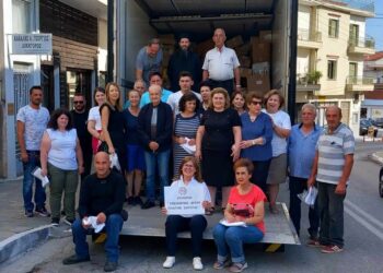 Σιάτιστα: Γέμισαν με Αγάπη ένα φορτηγό οι Εθελοντές