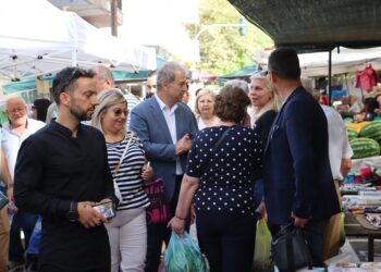 Γιώργος Αμανατίδης «Συμμαχία για την Ανάπτυξη»: Στην Λαϊκή Αγορά Κοζάνης και σε εμπορικά καταστήματα