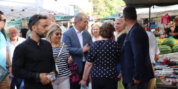 Γιώργος Αμανατίδης «Συμμαχία για την Ανάπτυξη»: Στην Λαϊκή Αγορά Κοζάνης και σε εμπορικά καταστήματα