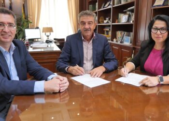 Υπεγράφη η σύμβαση του έργου για τη συντήρηση του δρόμου Πολυνέρι-Πανόραμα-Λάβδα από τον Δήμαρχο Γρεβενών Γιώργο Δασταμάνη