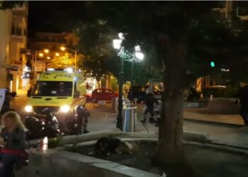 Κοζάνη: Μαχαίρωσαν νεαρό στο κέντρο της Κοζάνης μετά από καυγά. Βίντεο