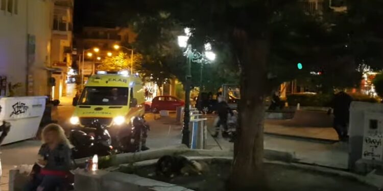 Κοζάνη: Μαχαίρωσαν νεαρό στο κέντρο της Κοζάνης μετά από καυγά. Βίντεο