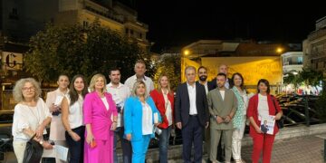 Γιώργος Αμανατίδης: Επίσκεψη στους Μανιάκους και συναντήσεις στην Καστοριά  με ΣΕΓ και επιχειρηματίες γούνας. Λεύκη Νύχτα στα καταστήματα της Κοζάνης