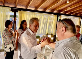 Αμανατίδης