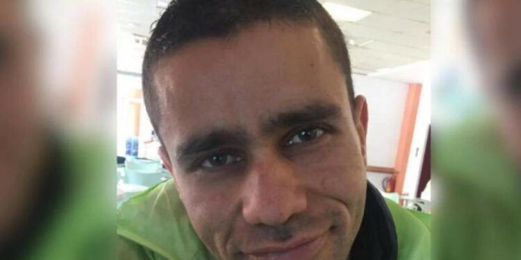 αντωνης, λιμανι πειραια