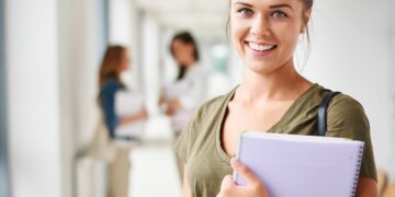 Από τις Πανελλήνιες στο Πτυχίο: 5 Σταθμοί ως Φοιτητής