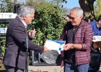 Δήμος Βοΐου: Το Μετάλλιο Τιμής απένειμε ο Δήμαρχος Βοΐου Χρήστος Ζευκλής στον Ιατρό Ιωάννη Κουνέλλα