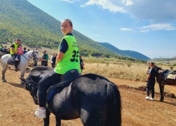 Γέμισε Άλογα η Σιάτιστα. Με επιτυχία οι 13οι Ιππικοί Αγώνες.  Βίντεο