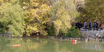 Καστοριά: Με δύο sonar συνεχίζονται οι έρευνες στην λίμνη για τον αγνοούμενο