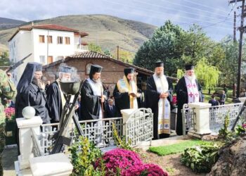 Σιάτιστα: Επιμνημόσυνη Δέηση και κατάθεση στεφάνων.  Βίντεο και φωτογραφίες