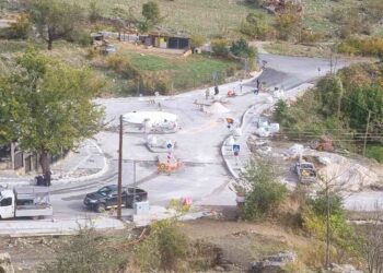 Σιάτιστα: Συνεχίζονται οι εργασίες στον κόμβο του 3ου Δημοτικού Σχολείου