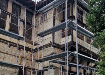 Σιάτιστα: Προχωρά η αποκατάσταση στο Αρχοντικό Μανούση. Φωτογραφίες