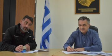Υπογραφή σύμβασης από τον Περιφερειάρχη Γ. Κασαπίδη για το έργο «Εργασίες ανακατασκευής καταστρώματος Υψηλής Γέφυρας Σερβίων»