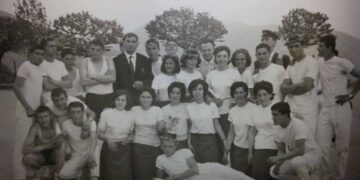 Ξανά στα θρανία οι μαθητές των ετων1964 -1969 του Τραμπαντζειου Γυμνασίου Σιάτιστας. Συνάντηση την Κυριακή 5 Νοεμβρίου