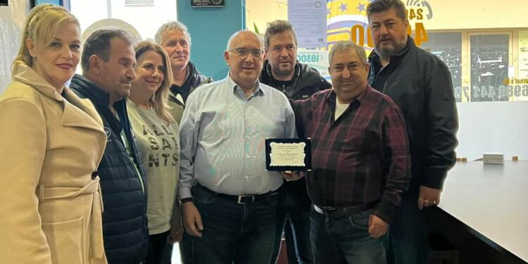 Το Σωματείο ΤΑΞΙ Κοζάνης, τίμησε τον Μιχάλη Παπαδόπουλο