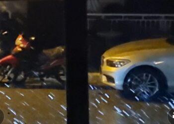 Σιάτιστα: Πυκνή χιονόπτωση.  Βίντεο