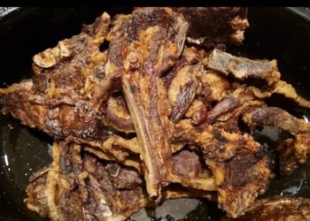 10 ισόβιοι κανόνες που μάθαμε για το ψήσιμο της προβατίνας