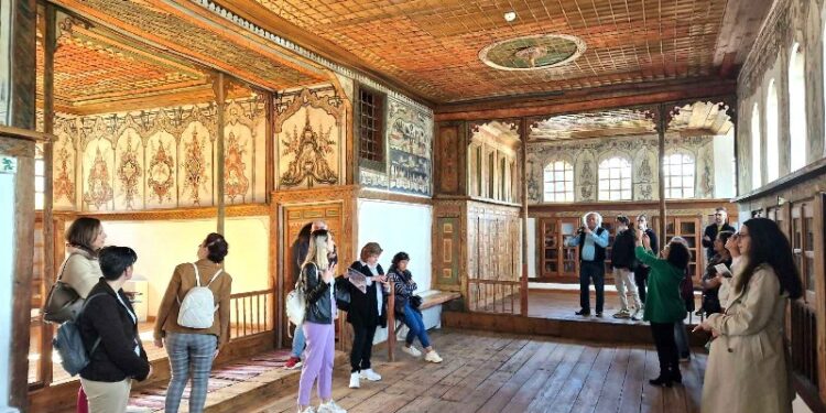 Δωρεάν θεματικές ξεναγήσεις από τον Δήμο Καστοριάς κατά την εορταστική περίοδο