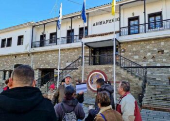 Με μεγάλη επιτυχία πραγματοποιήθηκαν οι θεματικές ξεναγήσεις του Δήμου Καστοριάς στο πλαίσιο του εορταστικού προγράμματος «8 με 8»