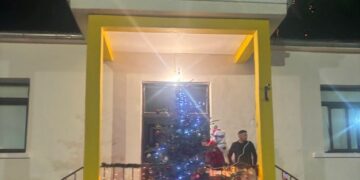 Πραγματοποιήθηκε το Άναμμα του Χριστουγεννιάτικου Δέντρου στην Ξηρολίμνη Κοζάνης