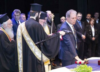 Δείτε βίντεο από την ορκωμοσία του νέου Περιφερειάρχη, Γιώργου  Αμανατίδη και φωτογραφίες