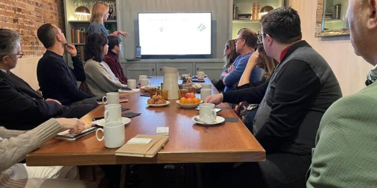 Στοχευμένη παρουσίαση της Καστοριάς ως προορισμός στο Παρίσι