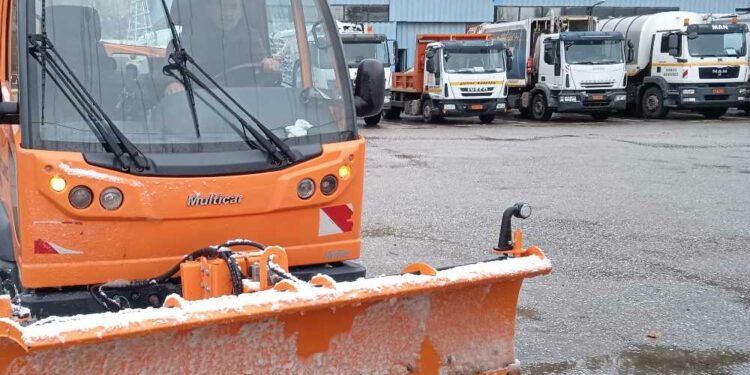 Επί ποδός τα εκχιονιστικά του Δήμου Κοζάνης