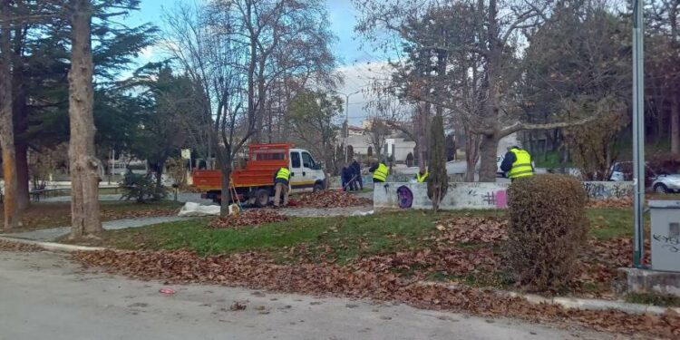 Δήμος Κοζάνης: Εργασίες καθαρισμού και χαλικόστρωσης στην Κοινότητα Κρόκου