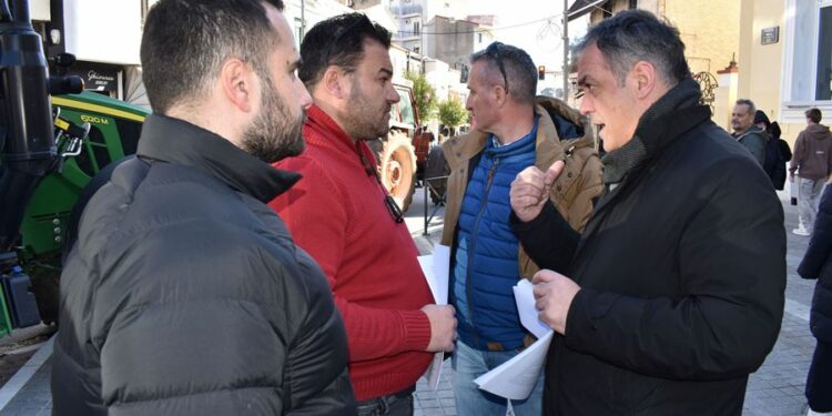 Στο πλευρό των γεωργοκτηνοτρόφων ο Δήμαρχος Κοζάνης Γιάννης Κοκκαλιάρης (Φωτογραφίες)