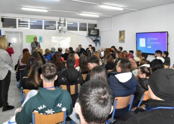 Σε εκδήλωση του 2ου ΕΠΑΛ για τη Δίκαιη Μετάβαση, ο Δήμαρχος Κοζάνης Γιάννης Κοκκαλιάρης (Φωτογραφίες)