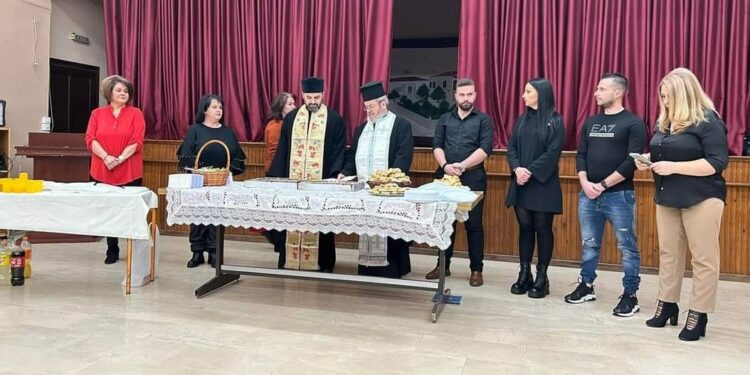 Ο Μορφωτικός Σύλλογος Γαλατινής έκοψε την καθιερωμένη βασιλόπιτα.  Φωτογραφίες