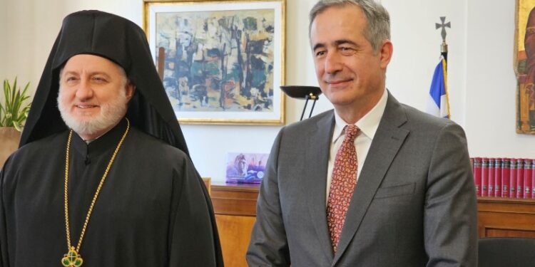 Συνάντηση του Υφυπουργού Εσωτερικών, αρμόδιου για θέματα Μακεδονίας και Θράκης Στάθη Κωνσταντινίδη, με τον Σεβασμιώτατο Αρχιεπίσκοπο Αμερικής κ. Ελπιδοφόρο