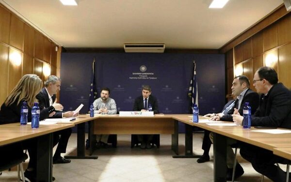 Συνάντηση του Συνδέσμου Εκτροφέων Γουνοφόρων Ζώων για ζητήματα εκτροφής και ενισχύσεων