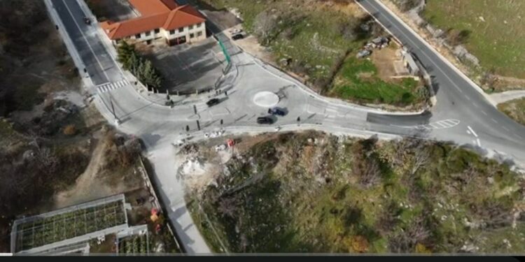 Σιάτιστα: Βίντεο με Drone στον νέο κόμβο στο 3ο Δημοτικό Σχολείο