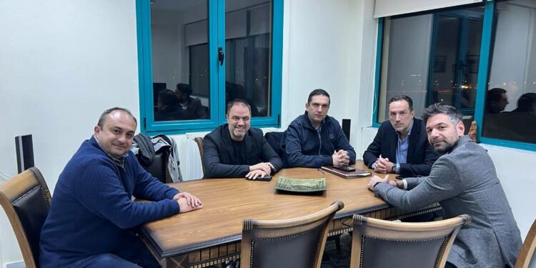 Ενημερωτική συνάντηση του Αντιπεριφερειάρχη Επιχειρηματικότητας και Μεταφορών  Νίκου Λυσσαρίδη με φορείς για την επιχειρηματικότητα της Εορδαίας