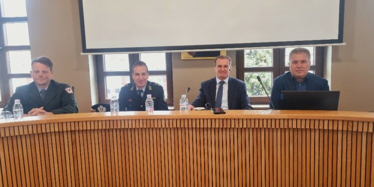 Βόιο: Ενημερωτική εκδήλωση στη Σιάτιστα για τα Αδέσποτα και Δεσποζόμενα ζώα.  Βίντεο
