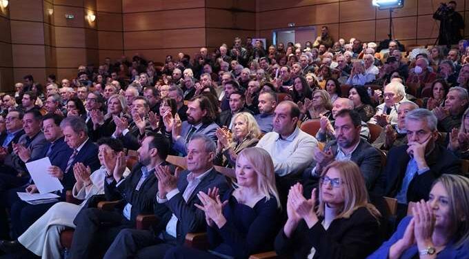 ΣΥΡΙΖΑ: Τι πρότειναν ο περιφερειάρχης Δυτ. Μακεδονίας κι ο δήμαρχος Κοζάνης στο αναπτυξιακό συνέδριο