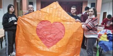 Στον Πεντάλοφο ετοιμάζουν τα αερόστατα για την Καθαρά Δευτέρα. Φωτογραφίες